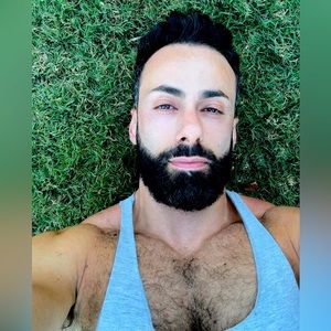 Meet your Posher, Gustavo